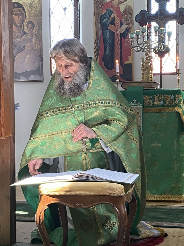 12 июня наш престольный праздник .